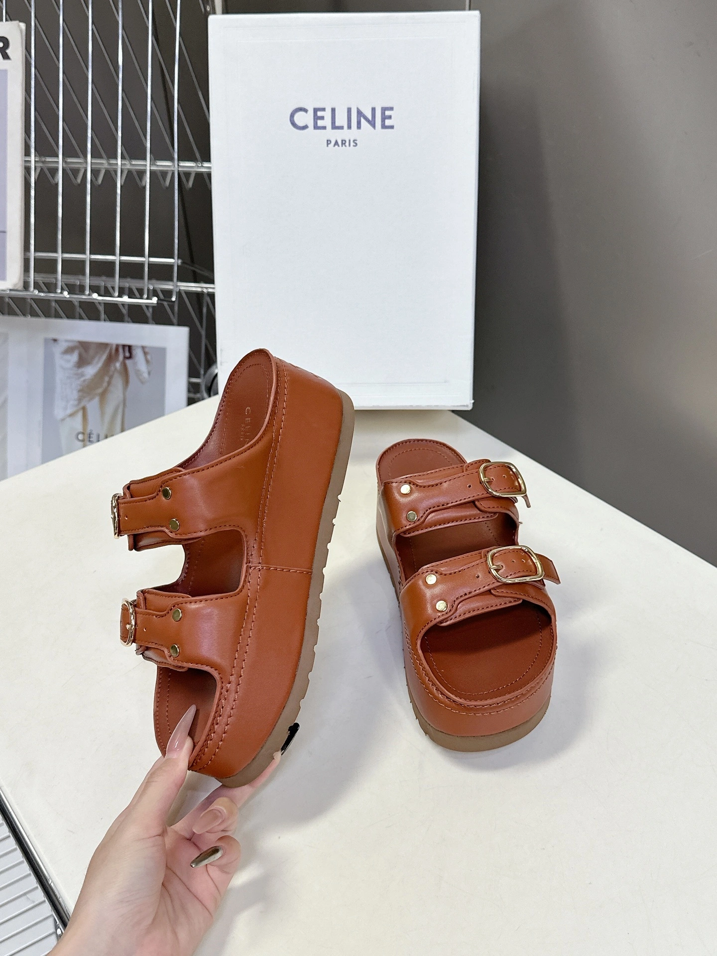 358i95 364293767C.04LU Thick soles：5CM item:ET-X234E0801W